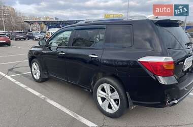 Внедорожник / Кроссовер Toyota Highlander 2008 в 