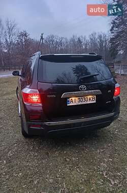 Внедорожник / Кроссовер Toyota Highlander 2011 в Белой Церкви