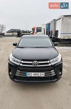 Toyota Highlander 2017