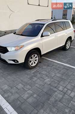 Toyota Highlander 2013