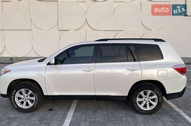 Позашляховик / Кросовер Toyota Highlander 2013 в Луцьку