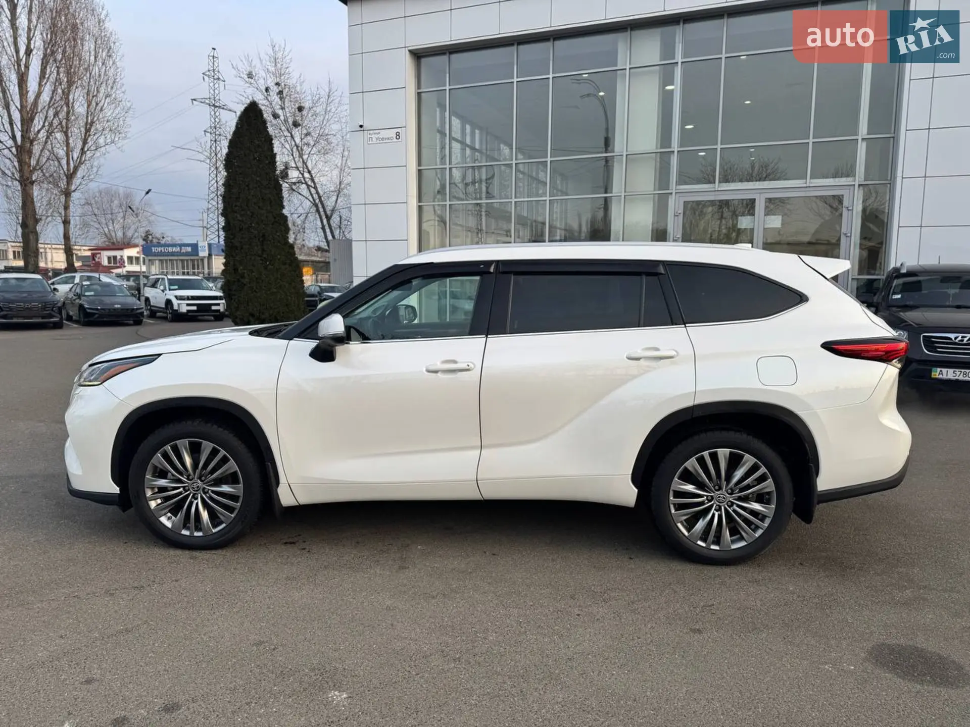 2020 Toyota Highlander - мініатюра 12