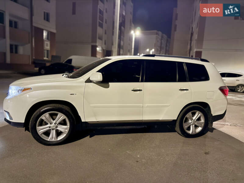 Toyota Highlander 2012