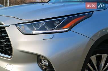 Внедорожник / Кроссовер Toyota Highlander 2022 в Киеве