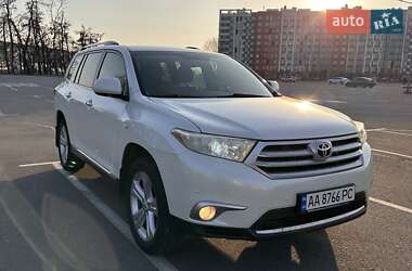 Внедорожник / Кроссовер Toyota Highlander 2012 в Киеве