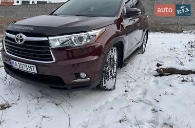 Внедорожник / Кроссовер Toyota Highlander 2014 в Киеве