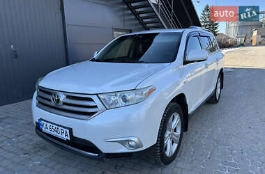 Toyota Highlander 2011