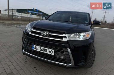 Toyota Highlander 2016