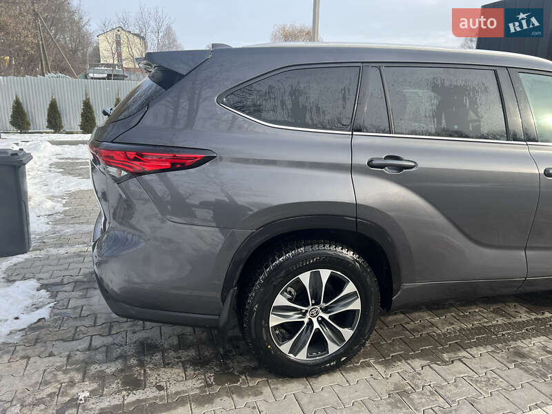 Позашляховик / Кросовер Toyota Highlander 2021 в Хмельницькому