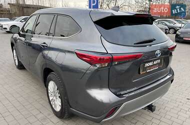 Позашляховик / Кросовер Toyota Highlander 2020 в Львові