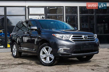 Внедорожник / Кроссовер Toyota Highlander 2011 в Киеве