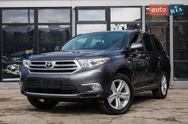 Toyota Highlander 2011