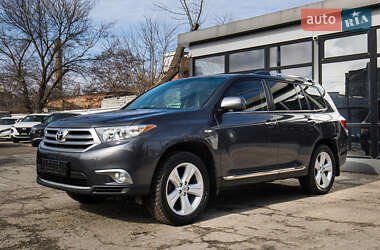 Внедорожник / Кроссовер Toyota Highlander 2011 в Киеве