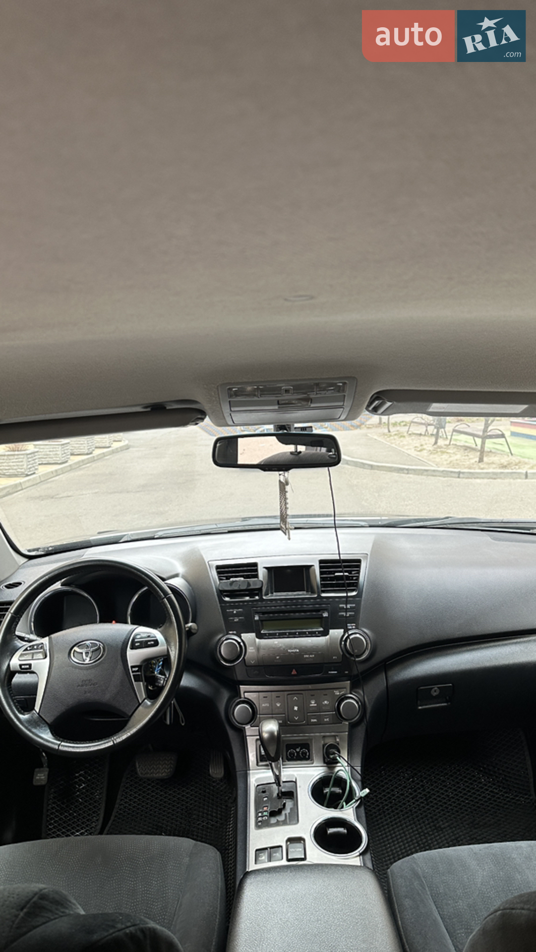 2011 Toyota Highlander - мініатюра 19