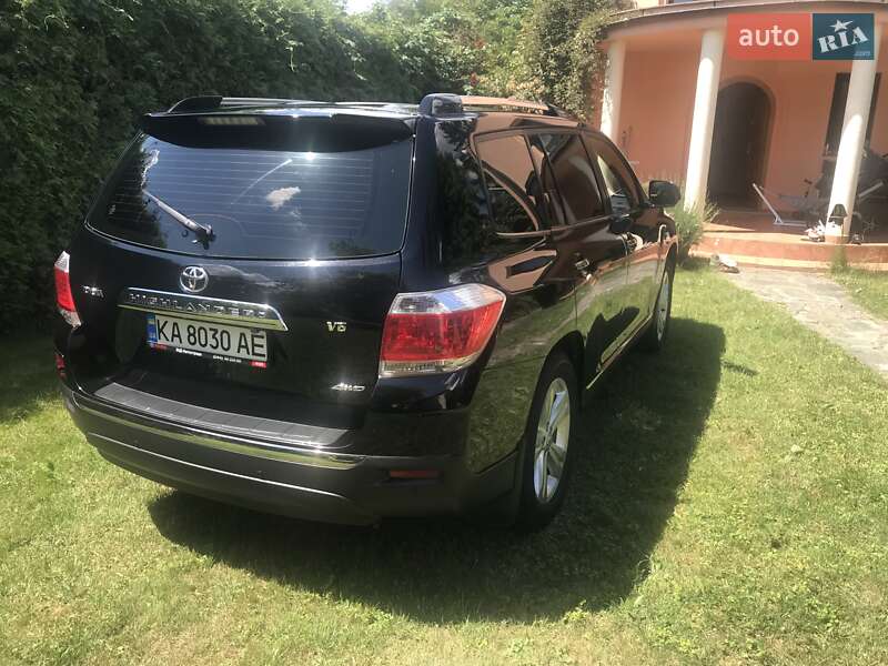 Внедорожник / Кроссовер Toyota Highlander 2013 в Киеве