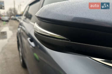 Позашляховик / Кросовер Toyota Highlander 2014 в 