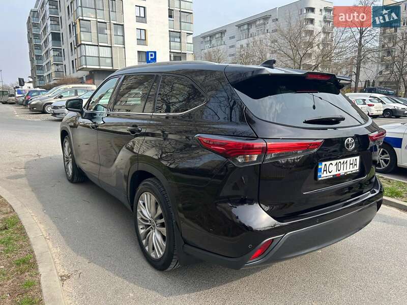 Внедорожник / Кроссовер Toyota Highlander 2020 в Любешове