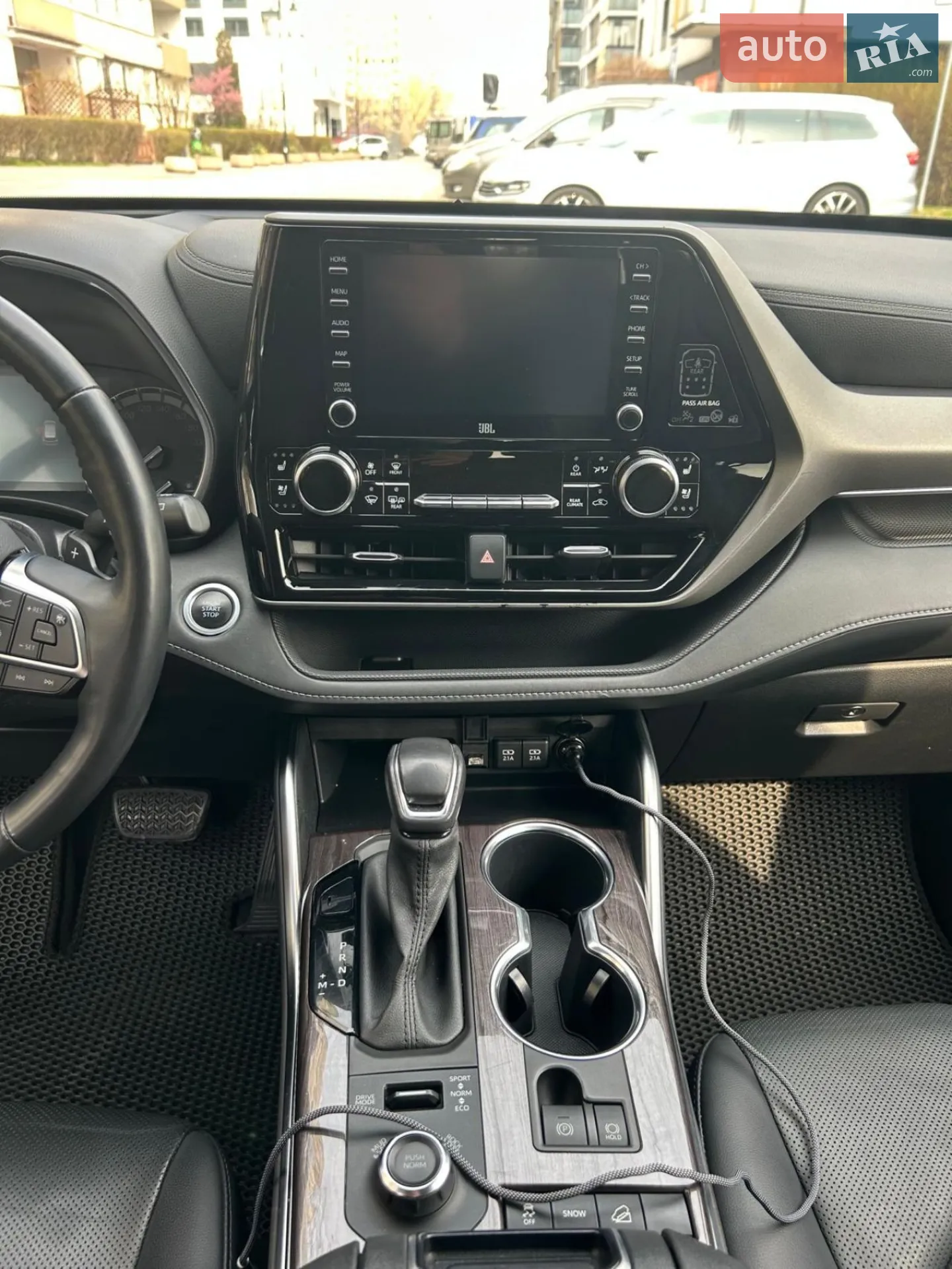 2020 Toyota Highlander - мініатюра 15