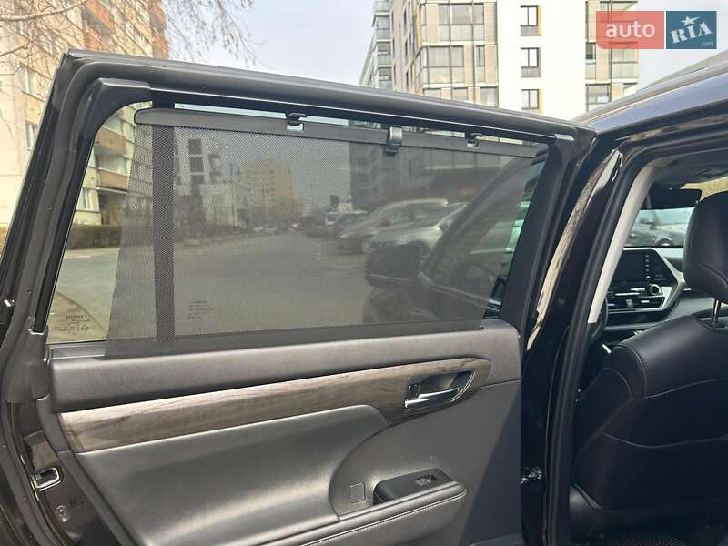 Внедорожник / Кроссовер Toyota Highlander 2020 в Любешове