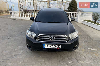 Внедорожник / Кроссовер Toyota Highlander 2008 в 