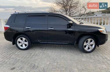 Внедорожник / Кроссовер Toyota Highlander 2008 в 