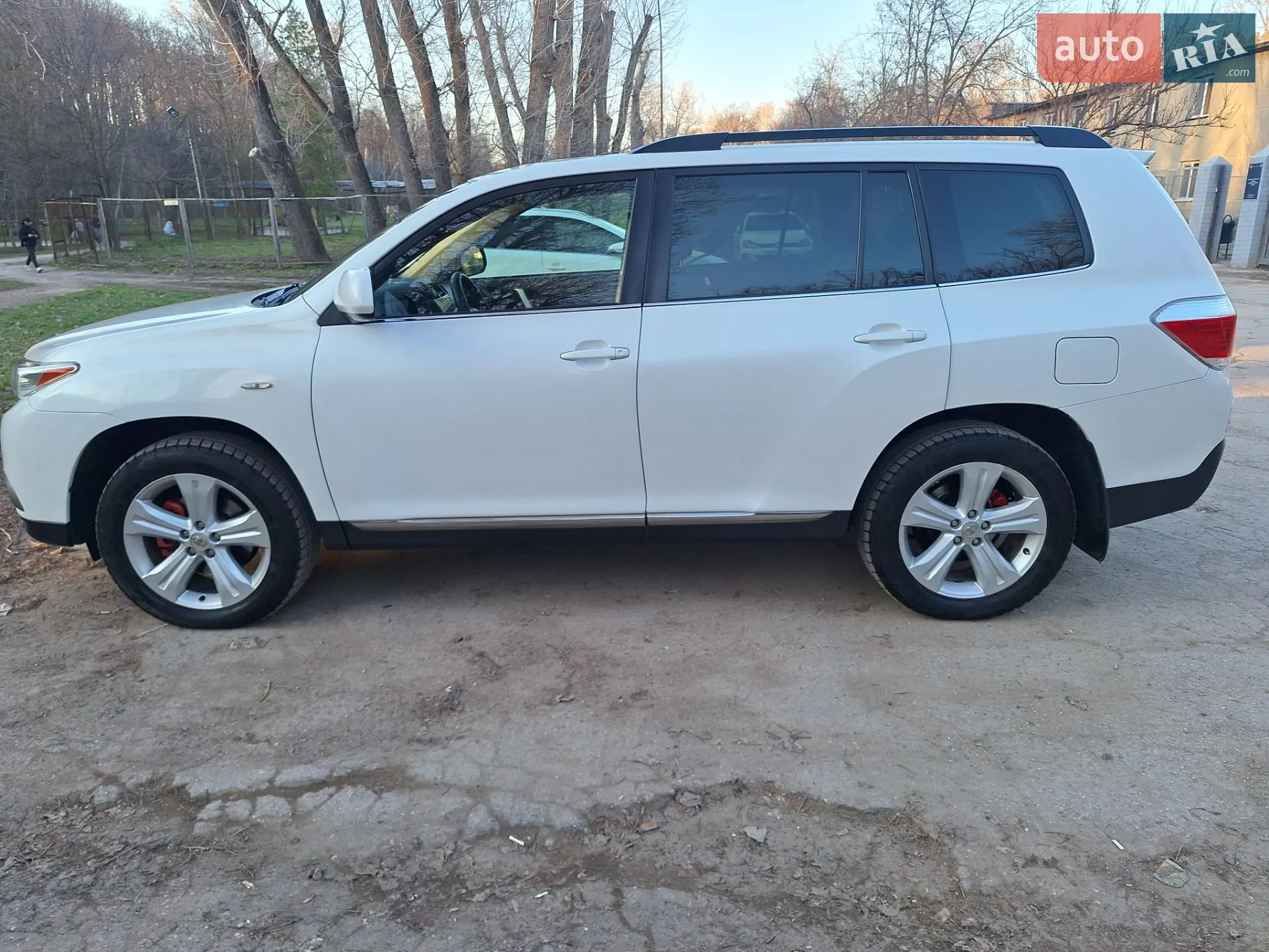2011 Toyota Highlander - мініатюра 4