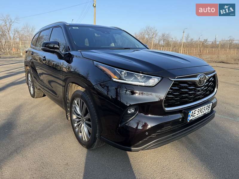 Внедорожник / Кроссовер Toyota Highlander 2020 в Кривом Роге фото 3 Внедорожник / Кроссовер Toyota Highlander 2020 в Кривом Роге