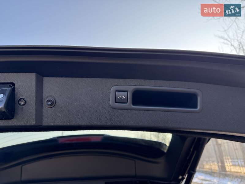 Внедорожник / Кроссовер Toyota Highlander 2020 в Кривом Роге фото 20 Внедорожник / Кроссовер Toyota Highlander 2020 в Кривом Роге