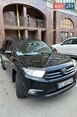 Toyota Highlander 2011