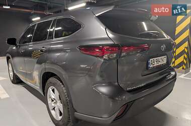 Позашляховик / Кросовер Toyota Highlander 2020 в 