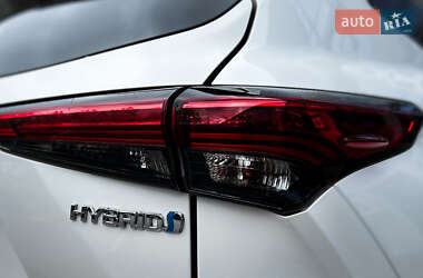 Внедорожник / Кроссовер Toyota Highlander 2020 в 