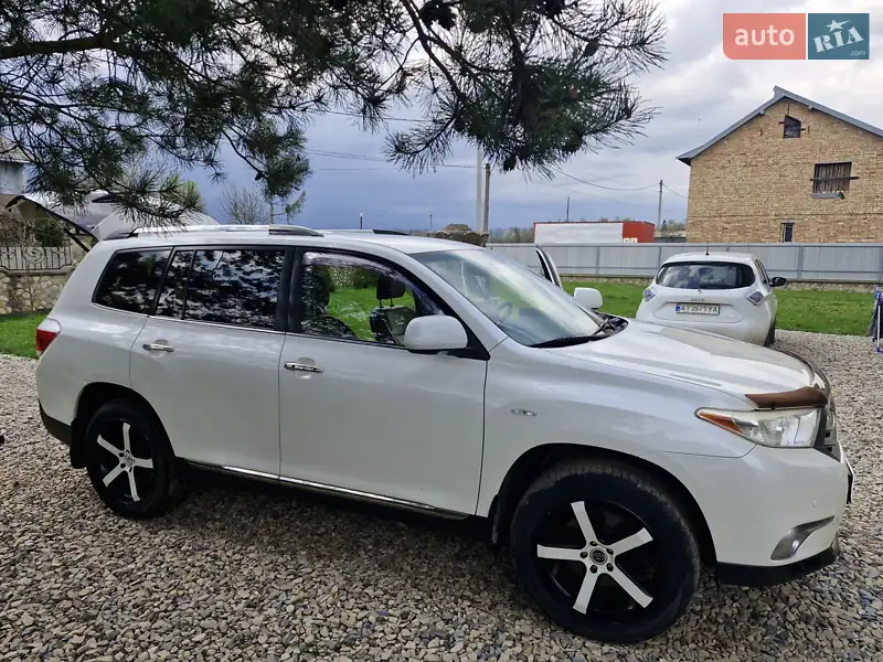 Toyota Highlander 2012
