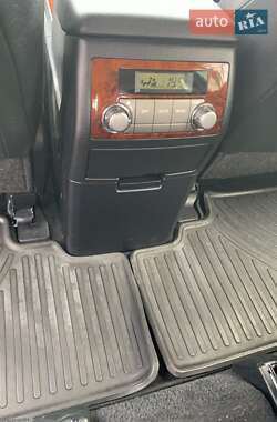 Внедорожник / Кроссовер Toyota Highlander 2011 в 