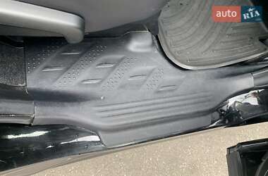 Внедорожник / Кроссовер Toyota Highlander 2011 в 