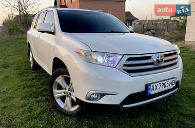 Toyota Highlander 2011