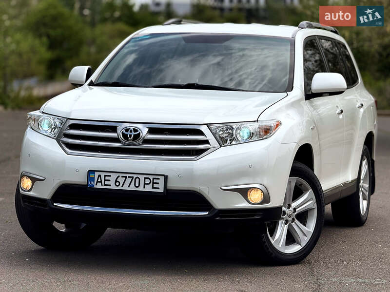 Toyota Highlander 2011