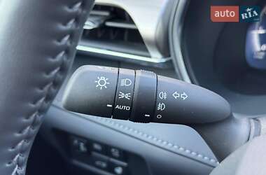 Позашляховик / Кросовер Toyota Highlander 2024 в 