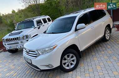Внедорожник / Кроссовер Toyota Highlander 2013 в Виннице