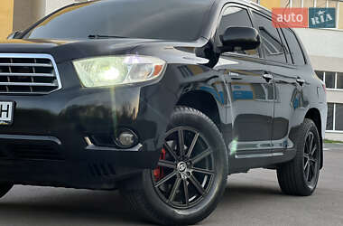 Позашляховик / Кросовер Toyota Highlander 2007 в 