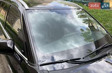 Позашляховик / Кросовер Toyota Highlander 2021 в 