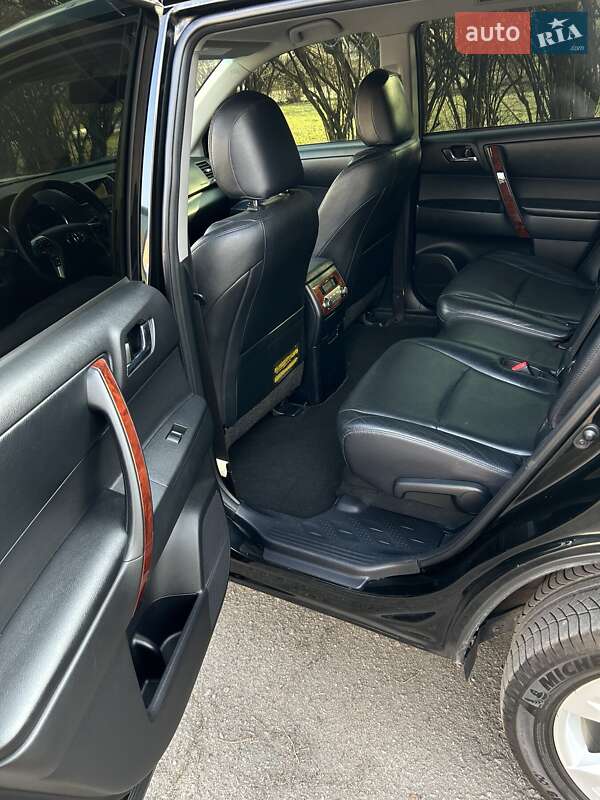 Внедорожник / Кроссовер Toyota Highlander 2011 в Кривом Роге фото 25 Внедорожник / Кроссовер Toyota Highlander 2011 в Кривом Роге