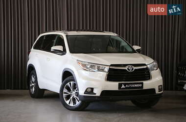 Внедорожник / Кроссовер Toyota Highlander 2015 в Киеве