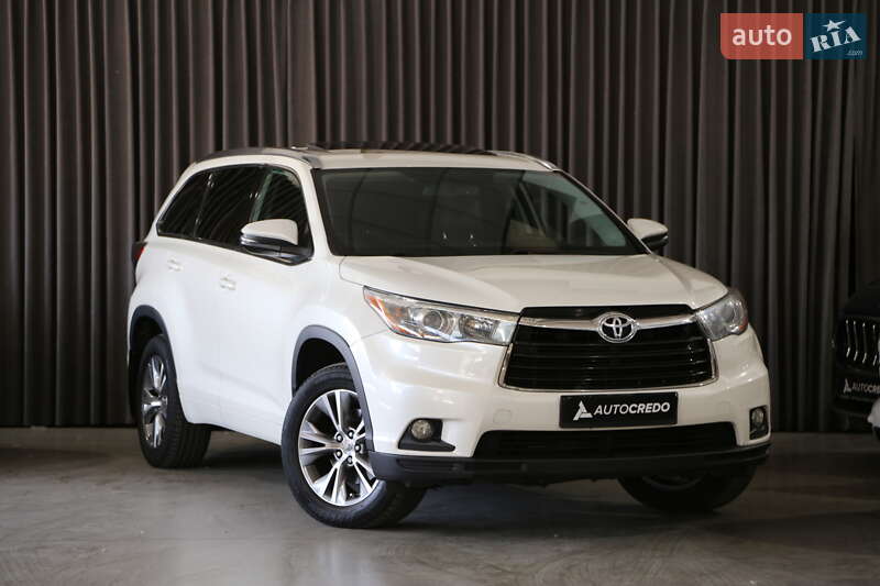 Toyota Highlander 2015