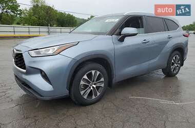Toyota Highlander 2020