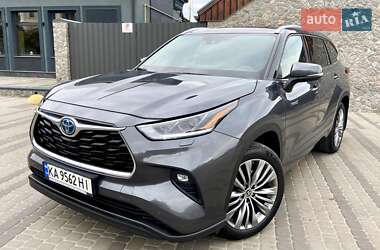 Внедорожник / Кроссовер Toyota Highlander 2021 в Киеве