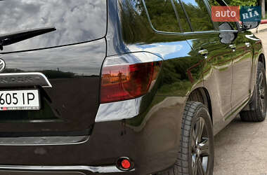 Внедорожник / Кроссовер Toyota Highlander 2008 в 