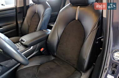 Внедорожник / Кроссовер Toyota Highlander 2023 в 