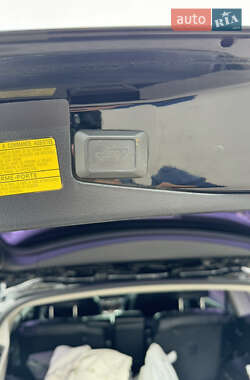 Внедорожник / Кроссовер Toyota Highlander 2012 в Кременчуге