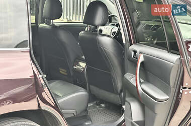 Внедорожник / Кроссовер Toyota Highlander 2012 в 