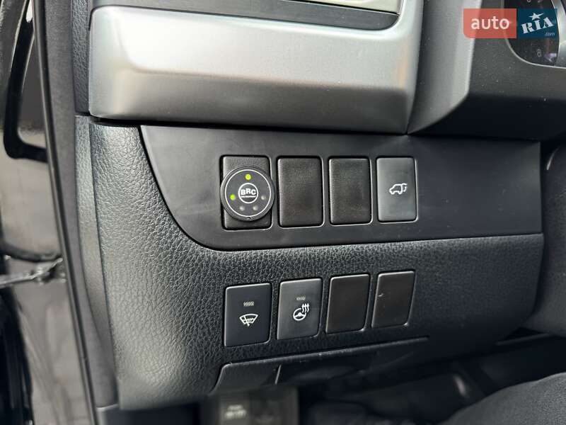 Позашляховик / Кросовер Toyota Highlander 2014 в Вінниці